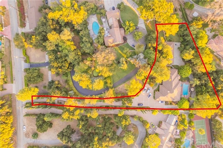 Photo 59 of 59 - 2899 N Monte Verde Dr, Covina, CA 91724