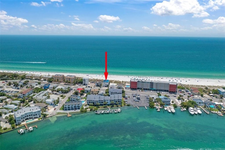 Photo 48 of 51 - 9924 Gulf Blvd, Treasure Island, FL 33706