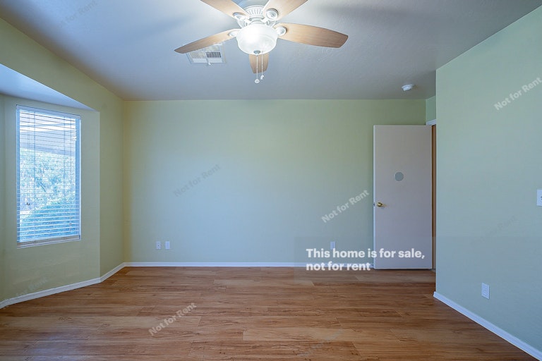 Photo 13 of 24 - 970 W 18th Ave, Apache Junction, AZ 85120