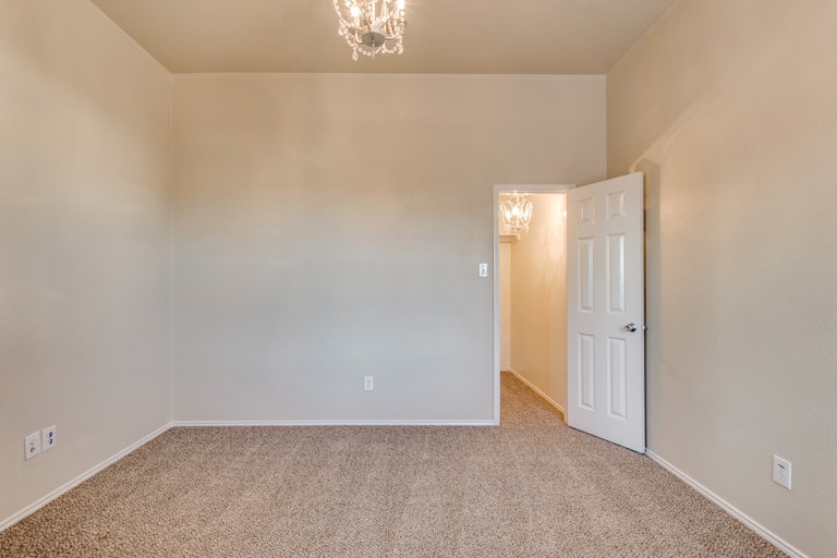 Photo 27 of 37 - 414 Hackberry Dr, Fate, TX 75087