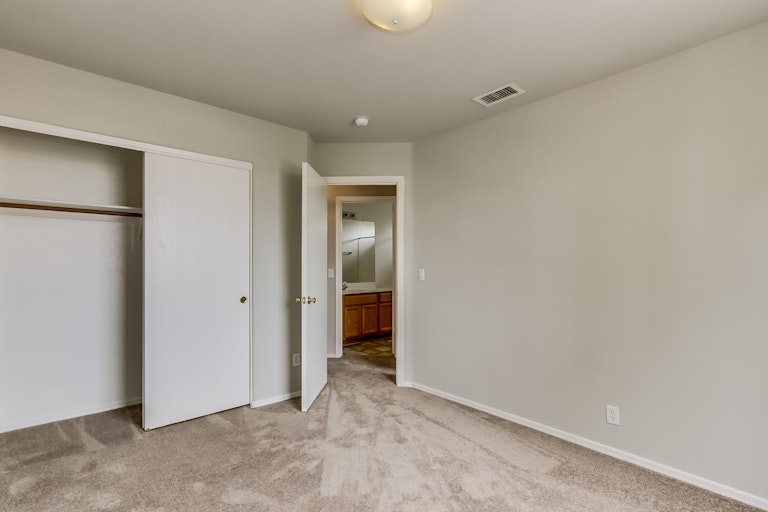Photo 31 of 36 - 8539 W Sheridan St, Phoenix, AZ 85037