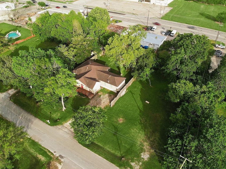 Photo 24 of 27 - 1519 2nd St, League City, TX 77573