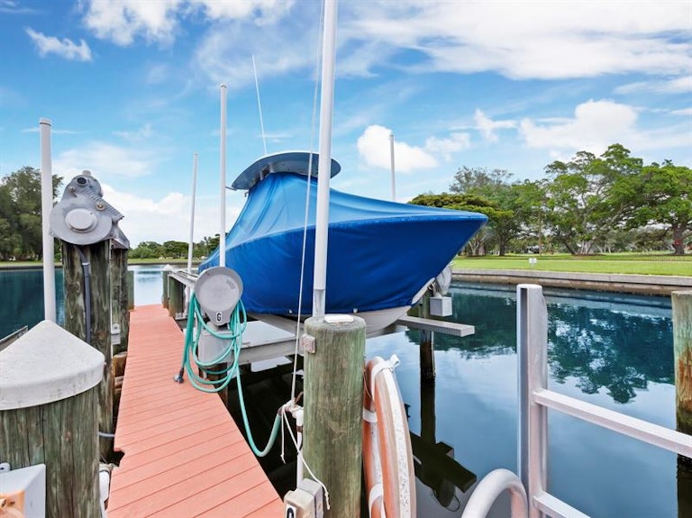 Photo 53 of 68 - 617 Weston Pointe Ct, Longboat Key, FL 34228