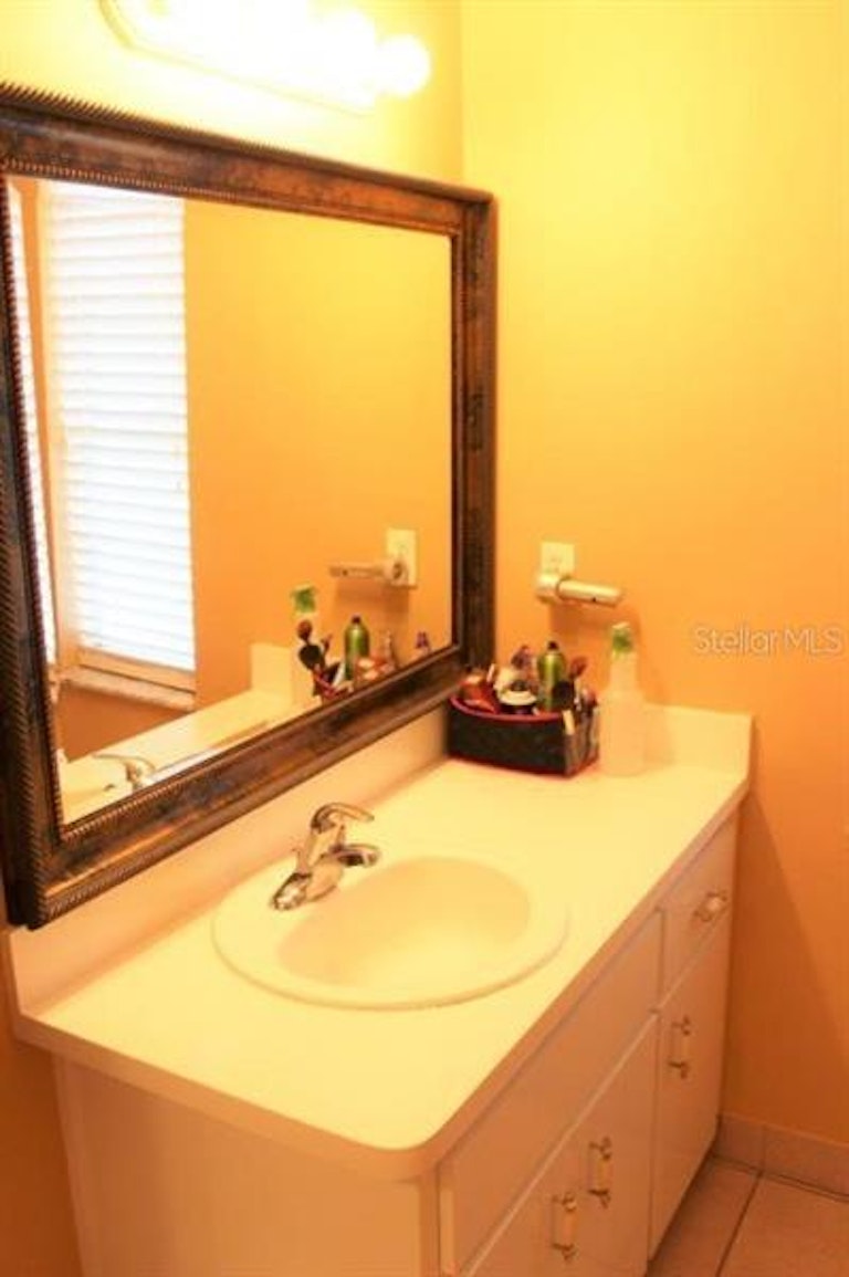 Photo 15 of 20 - 10315 Adler St, Spring Hill, FL 34608