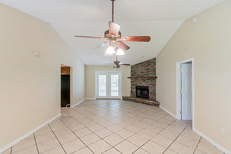 Photo 7 of 30 - 3905 Oberry Rd, Kissimmee, FL 34746