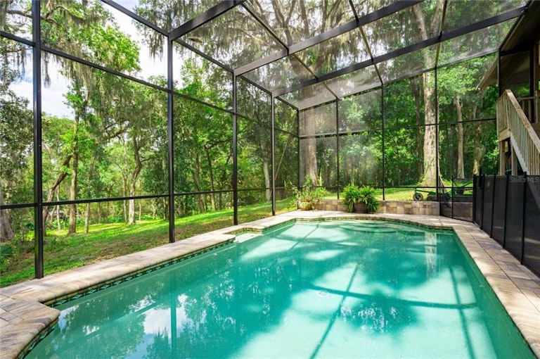 Photo 7 of 95 - 31949 Amberlea Rd, Dade City, FL 33523