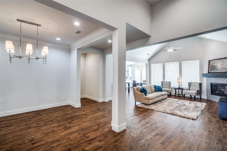 Photo 6 of 40 - 10556 Wintergreen Dr, Frisco, TX 75035