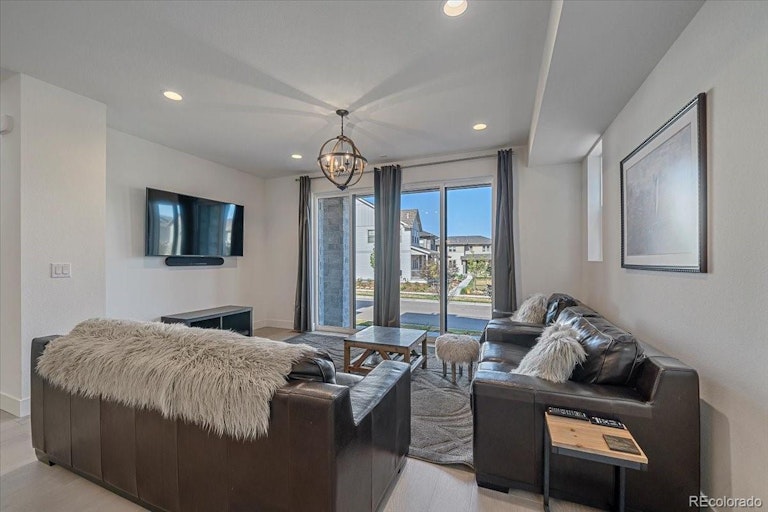 Photo 12 of 40 - 5830 Geneva St, Denver, CO 80238