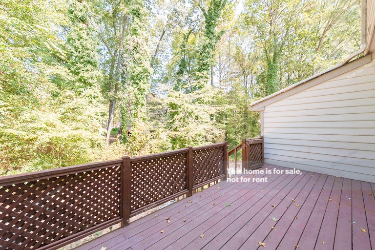 Photo 18 of 19 - 4113 Settlement Dr, Durham, NC 27713