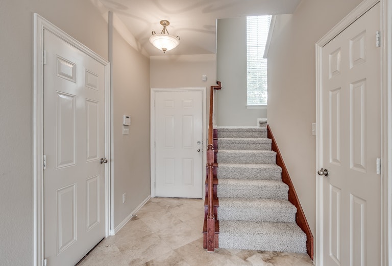 Photo 6 of 23 - 706 S Jupiter Rd #1105, Allen, TX 75002