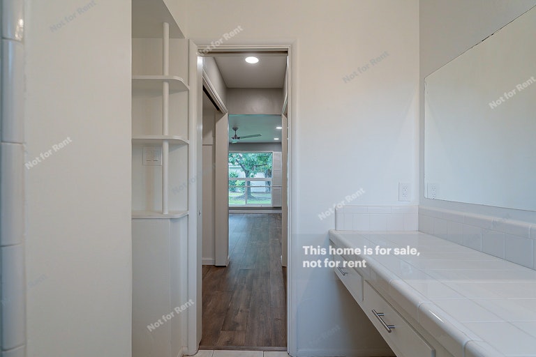 Photo 13 of 20 - 412 W Maryland Ave, Phoenix, AZ 85013