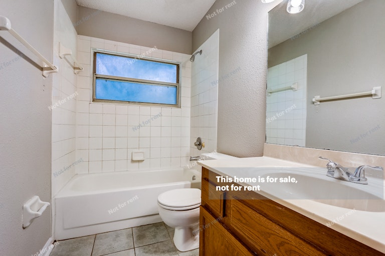 Photo 32 of 33 - 10435 Marble Egret Ct W, Jacksonville, FL 32257