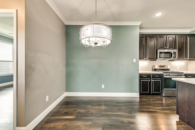 Photo 10 of 26 - 1801 Kaiser Cv, Argyle, TX 76226