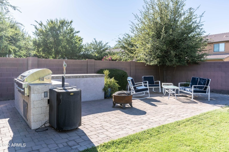 Photo 5 of 31 - 3150 E Los Altos Ct, Gilbert, AZ 85297