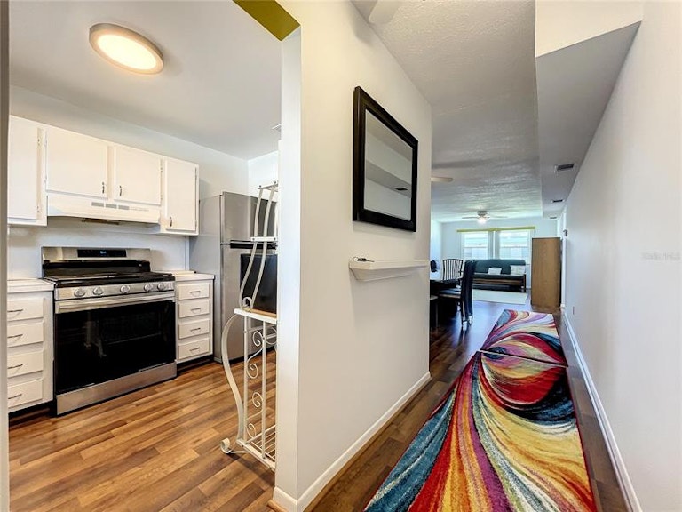 Photo 9 of 47 - 5287 81st St N #24, Saint Petersburg, FL 33709