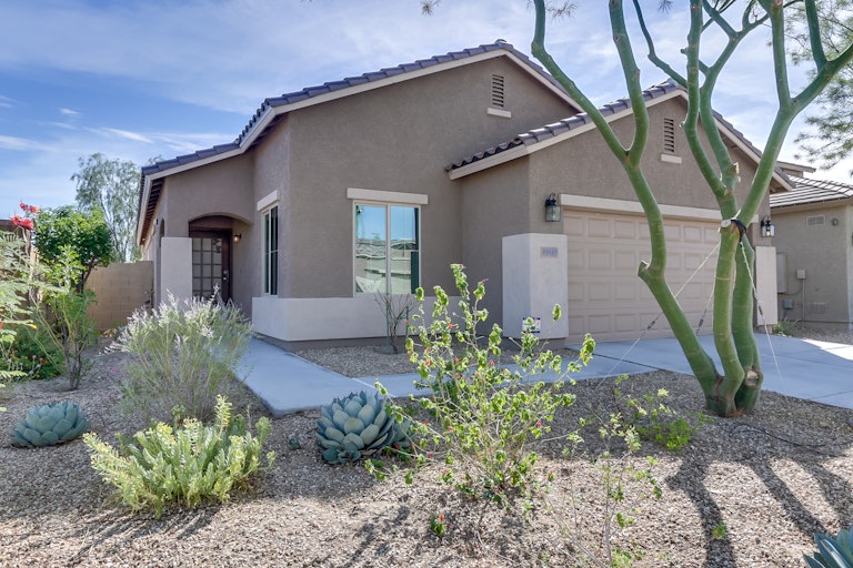 Photo 1 of 28 - 19145 W Adams St, Buckeye, AZ 85326