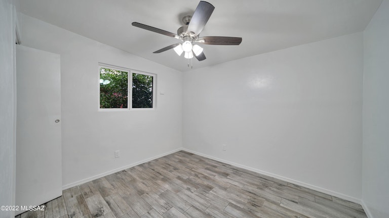 Photo 15 of 36 - 3918 S Cook St, Tucson, AZ 85746