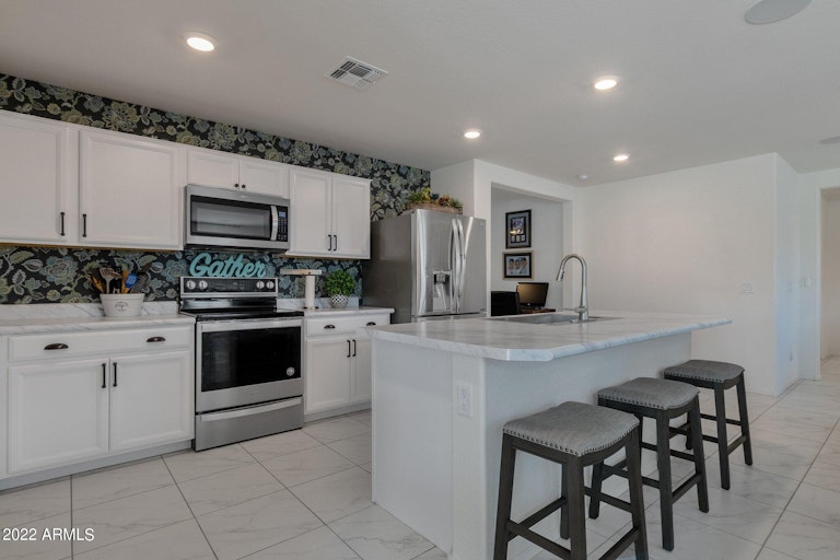 Photo 11 of 39 - 9460 E Silo Rd, Florence, AZ 85132