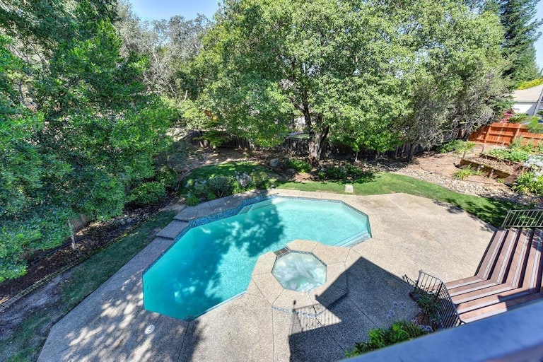 Photo 46 of 82 - 124 Woodsmoke Way, Folsom, CA 95630