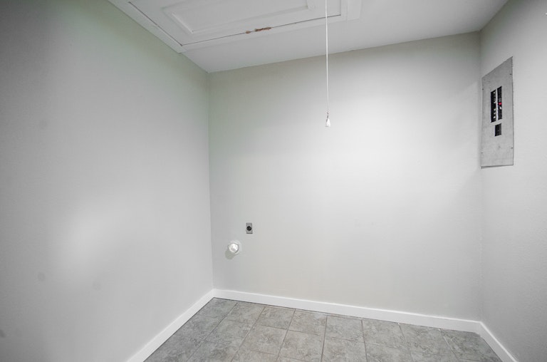 Photo 8 of 24 - 4205 Brambleton Pl, Forest Hill, TX 76119