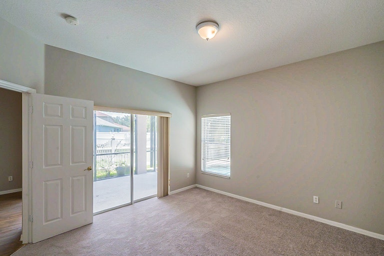 Photo 20 of 33 - 1621 Anna Catherine Dr, Orlando, FL 32828