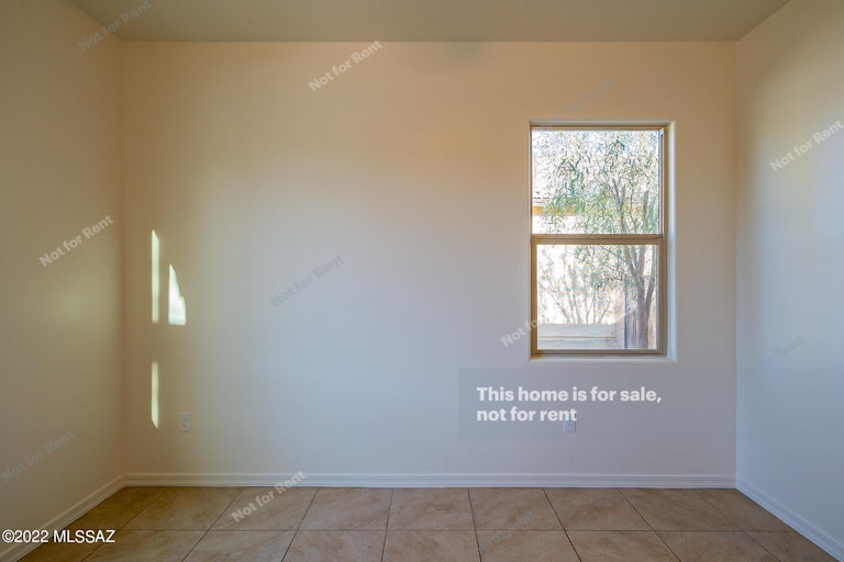 Photo 14 of 35 - 8279 W Green Kingfisher Ln, Tucson, AZ 85757