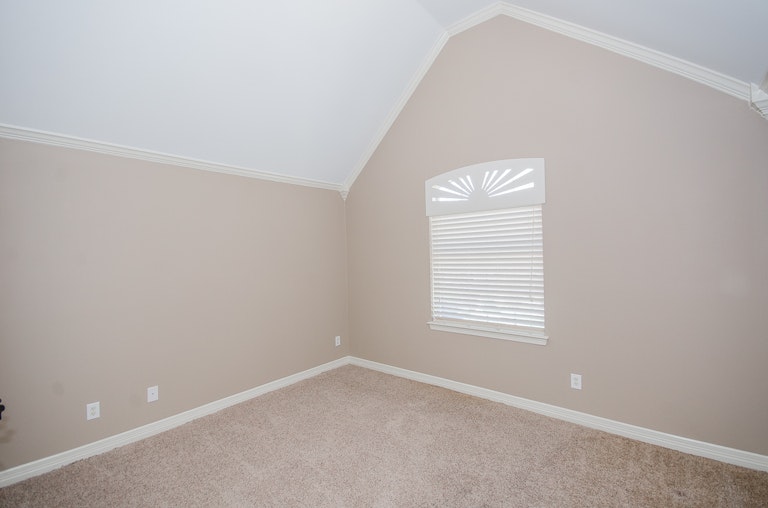 Photo 41 of 43 - 2206 Club Creek Cir, Garland, TX 75043