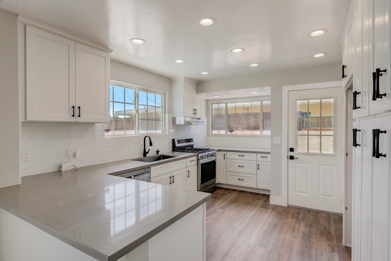 Photo 4 of 29 - 1500 S Ynez Ave, Monterey Park, CA 91754