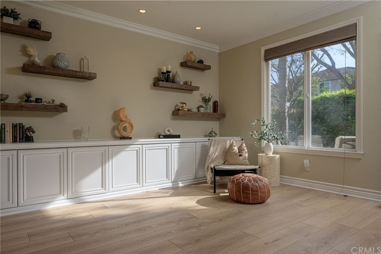 Photo 23 of 72 - 18692 Calera Ln, Huntington Beach, CA 92648