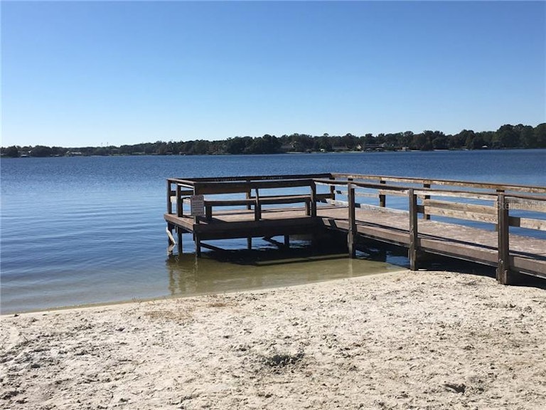 Photo 24 of 25 - 805 Sweetwater Club Blvd, Longwood, FL 32779