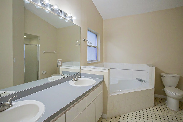 Photo 20 of 23 - 1328 Corsino St, Winter Garden, FL 34787