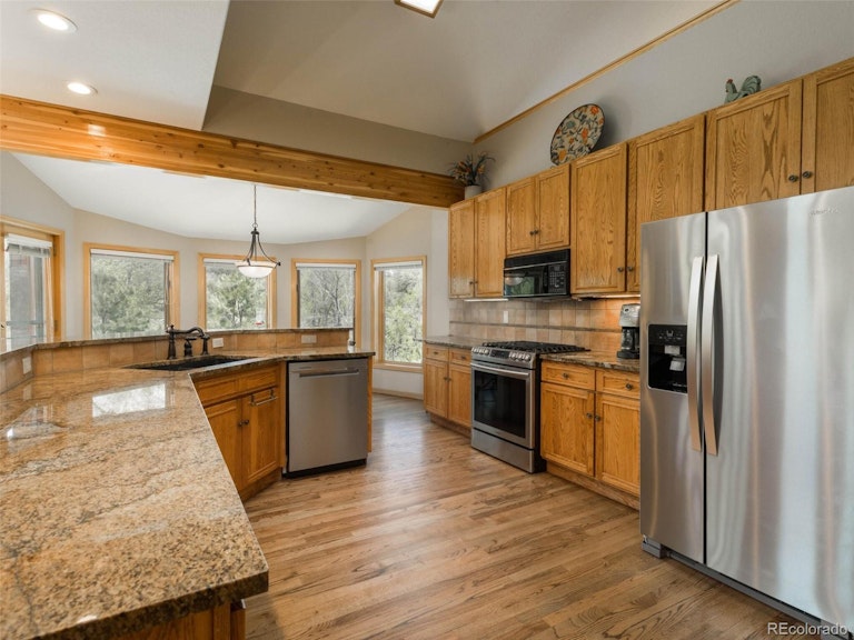 Photo 8 of 40 - 10228 Tomichi Dr, Franktown, CO 80116