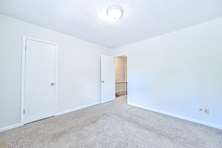 Photo 8 of 25 - 3097 Reeves St SE, Smyrna, GA 30080