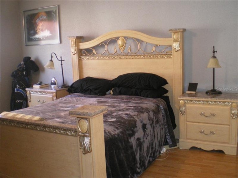 Photo 9 of 9 - 10365 Paradise Blvd #36, Treasure Island, FL 33706