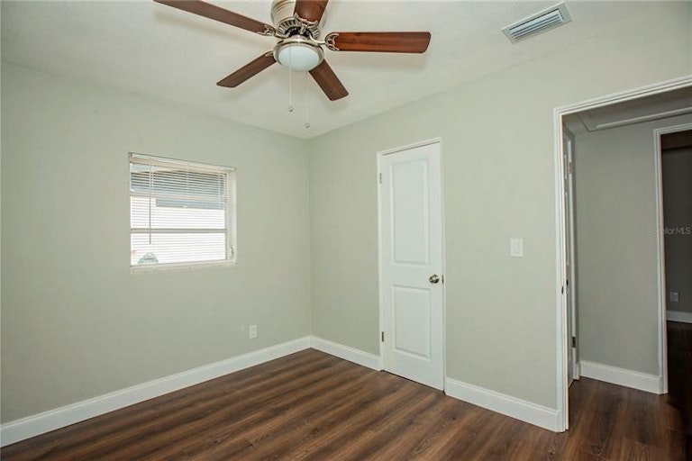 Photo 23 of 36 - 8301 Edie Way, Orlando, FL 32810