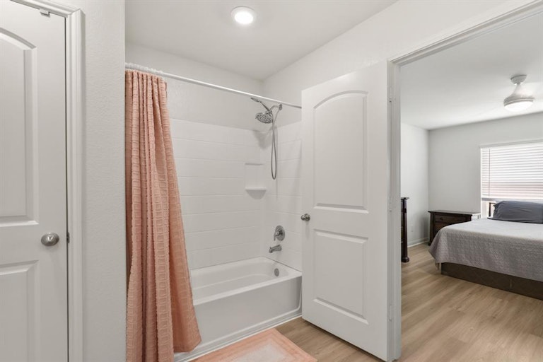 Photo 15 of 24 - 3029 Iron Woods Dr, Katy, TX 77493