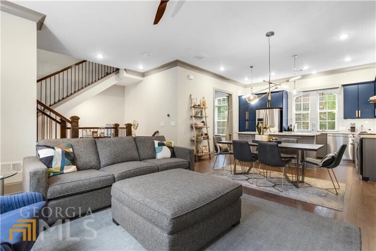 Photo 5 of 36 - 589 Broadview Pl NE, Atlanta, GA 30324