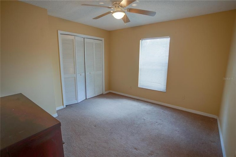 Photo 21 of 39 - 11007 Kenbrook Dr, Riverview, FL 33578