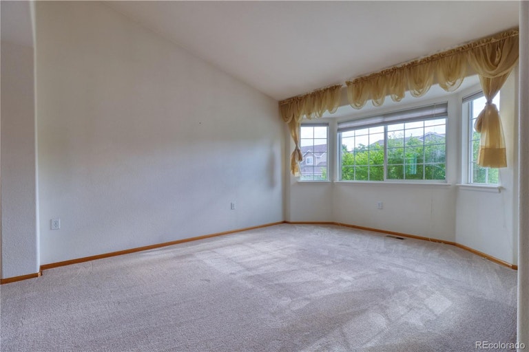 Photo 5 of 26 - 11384 Jersey St, Thornton, CO 80233