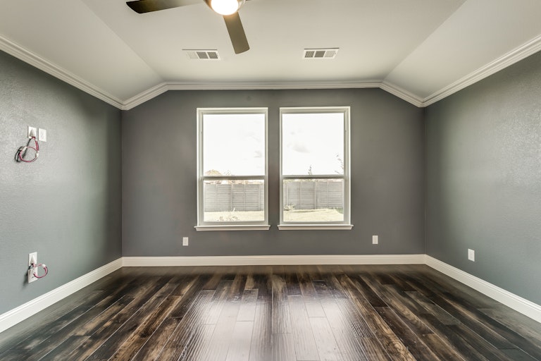 Photo 15 of 26 - 1801 Kaiser Cv, Argyle, TX 76226