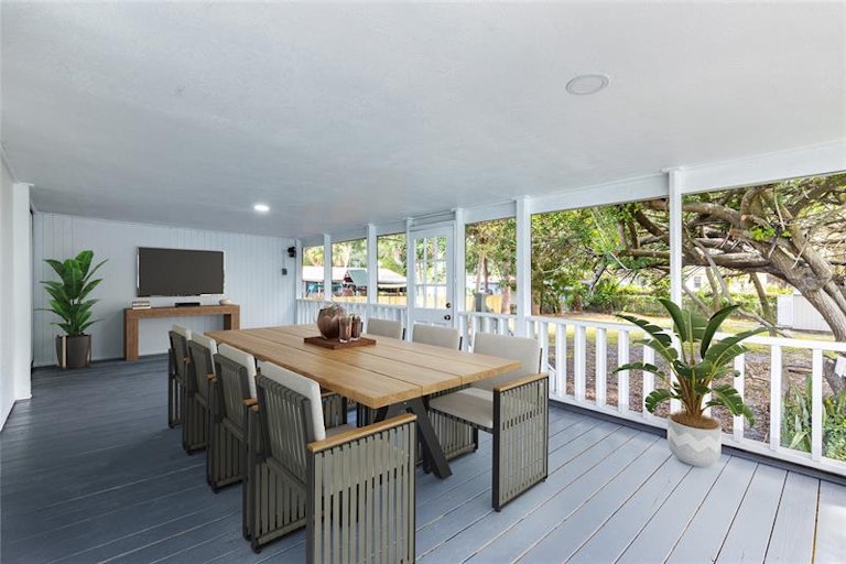 Photo 5 of 28 - 10017 Parsons St, Tampa, FL 33615