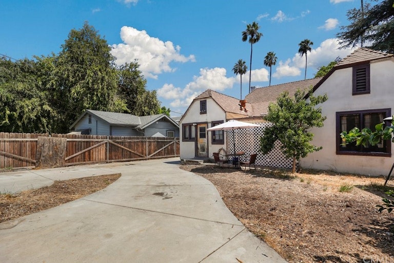 Photo 27 of 38 - 1791 Rose Villa St, Pasadena, CA 91106