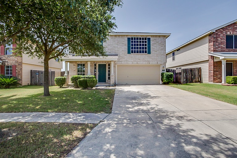 Photo 1 of 16 - 515 Stable Vis, San Antonio, TX 78227