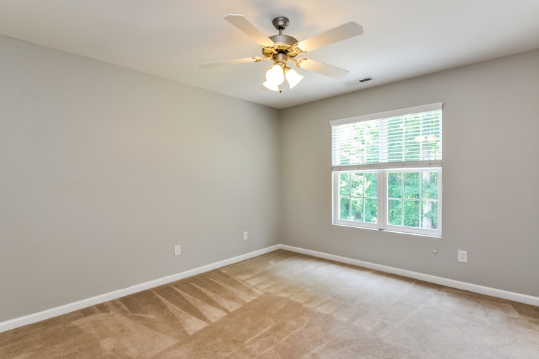 Photo 16 of 25 - 1401 Plexor Ln, Knightdale, NC 27545