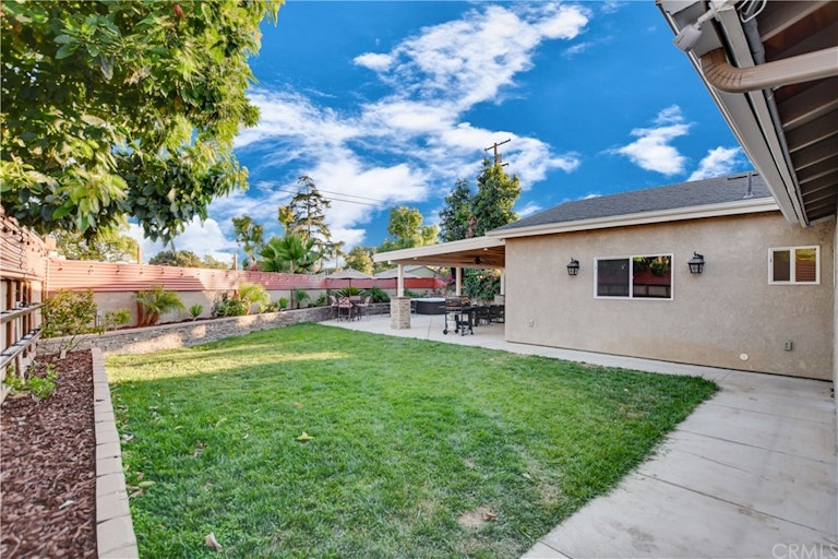 Photo 45 of 50 - 1986 Peyton Rd, La Verne, CA 91750