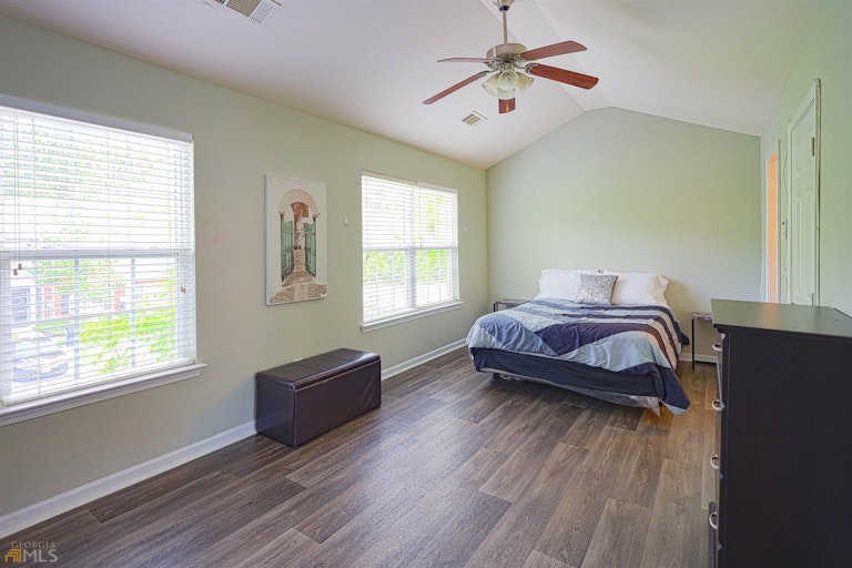 Photo 14 of 24 - 407 Creel Pl, Atlanta, GA 30349