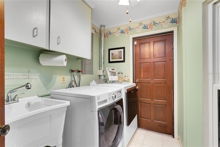 Photo 10 of 35 - 51 Partridge Cir, Winter Springs, FL 32708