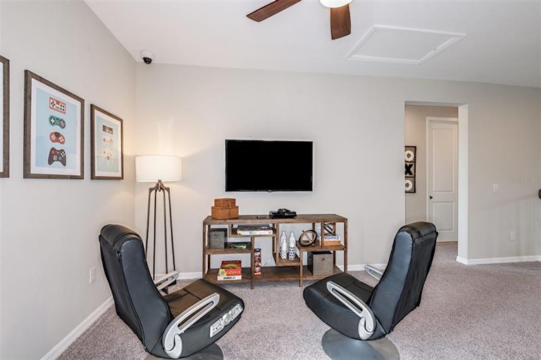 Photo 19 of 29 - 2741 Leafwing Ct, Palm Harbor, FL 34683
