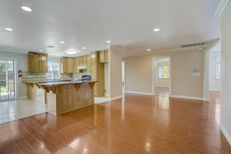 Photo 18 of 35 - 6928 Franela Way, Citrus Heights, CA 95621