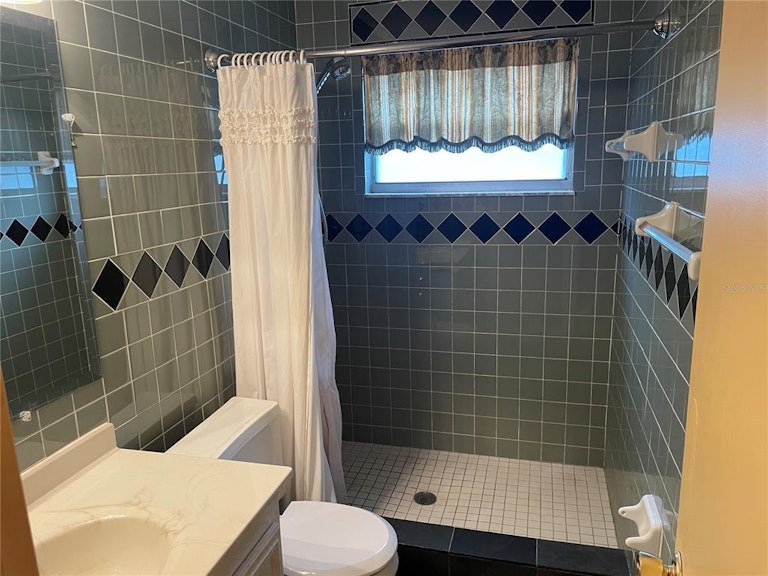 Photo 6 of 14 - 5217 81st St N #14, Saint Petersburg, FL 33709